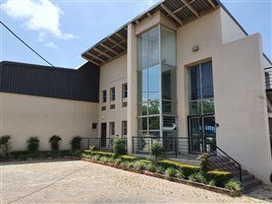 558 m² Industrial space in Kyalami