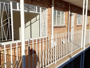 2 Bed Flat in Klerksdorp