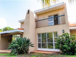 3 Bed Townhouse in Lynnwood Manor