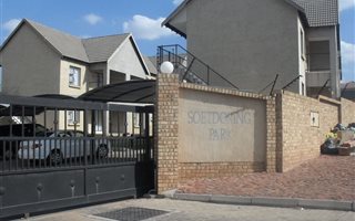 1 Bedroom Apartment in Doringkruin