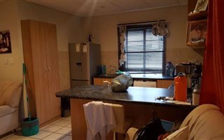 2 Bedroom Apartment in Paarl