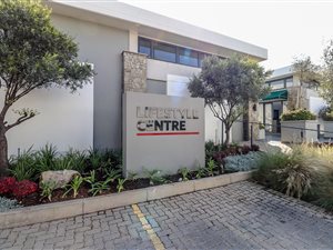 3 Bed Apartment in Modderfontein