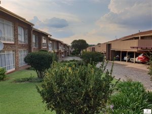 2 Bed Townhouse in Brackendowns