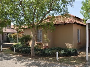 3 Bed Townhouse in Illiondale