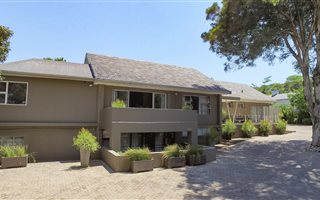 6 Bedroom House in Lynnwood