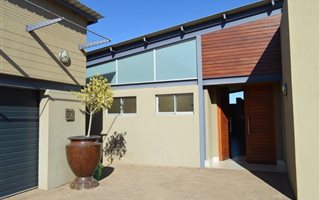 4 Bedroom Townhouse in Keidebees