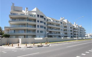 2 Bedroom Apartment in Waves Edge