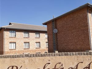 2 Bed Apartment in Halfway House