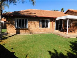 3 Bed Townhouse in Equestria