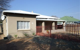 5 Bedroom House in Vryburg