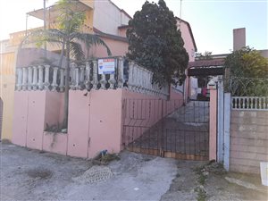 2 Bed House in Shallcross