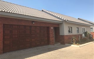 3 Bedroom Cluster in Meyersdal Nature Estate
