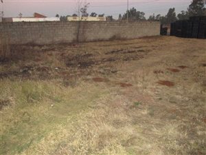 908 m² Land available in Pollak Park
