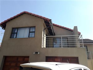 3 Bed House in Isandovale