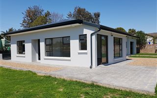 3 Bedroom House in Twee Rivieren