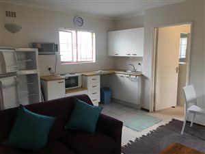 1 Bedroom Garden Cottage in Meadowridge