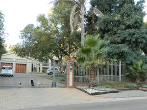4 Bed House in Monument Park