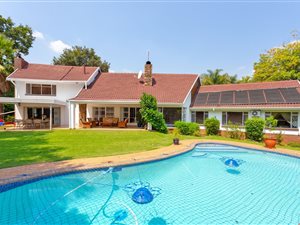 4 Bed House in Glenadrienne