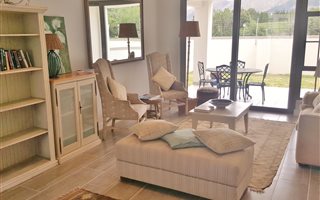 2 Bedroom Apartment in Franschhoek