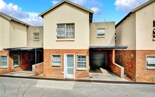 3 Bedroom Duplex in Craigavon