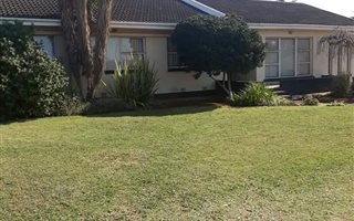 4 Bedroom House in Manor Heights