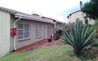 3 Bedroom Apartment in Winchester Hills