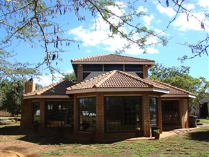 370 m² Commercial space in Derdepoort