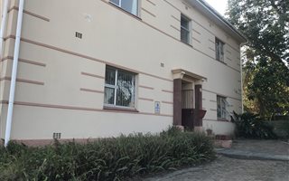 6 Bedroom House in Berea