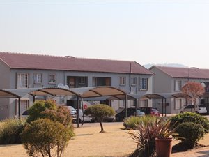 2 Bed Apartment in Wilgeheuwel