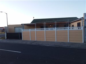 4 Bed House in Tafelsig