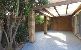 3 Bedroom Duplex in Tableview