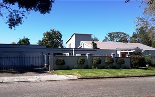 5 Bedroom House in Fernridge