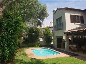 3 Bed House in Sterrewag
