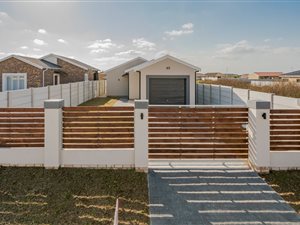 3 Bed House in Fairview