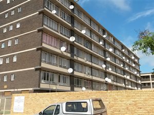 1 Bed Flat in Eloffsdal