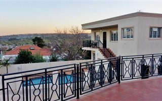 3 Bedroom House in Dewetshof