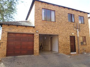 3 Bed Townhouse in Willowbrook