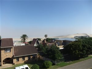 5 Bed House in Oyster Bay