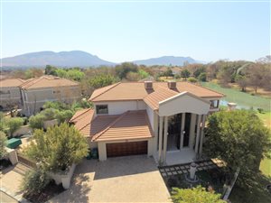 4 Bed House in Hartbeespoort Dam