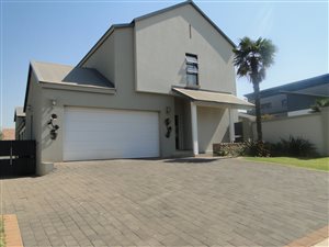 3 Bed House in Midstream Hill