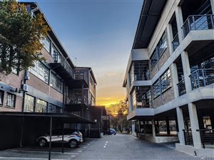 228 m² Office Space in Milpark