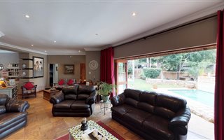 4 Bedroom House in Floracliffe