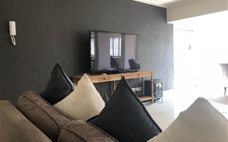 2 Bedroom Apartment in Sea Point