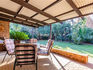 3 Bed House in Country View