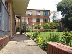 1 Bed Apartment in Pinetown Central