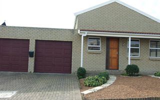 3 Bedroom Townhouse in Goedemoed