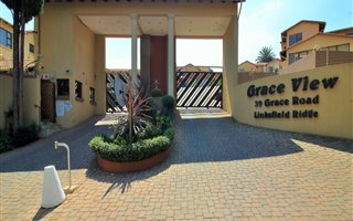 2 Bedroom Apartment in Linksfield Ridge
