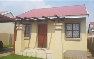 2 Bedroom Townhouse in Tasbet Park