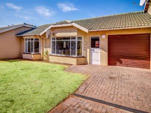 2 Bed Townhouse in Grobler Park