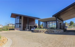 1000 m² Land available in Clara Anna Fontein Estate